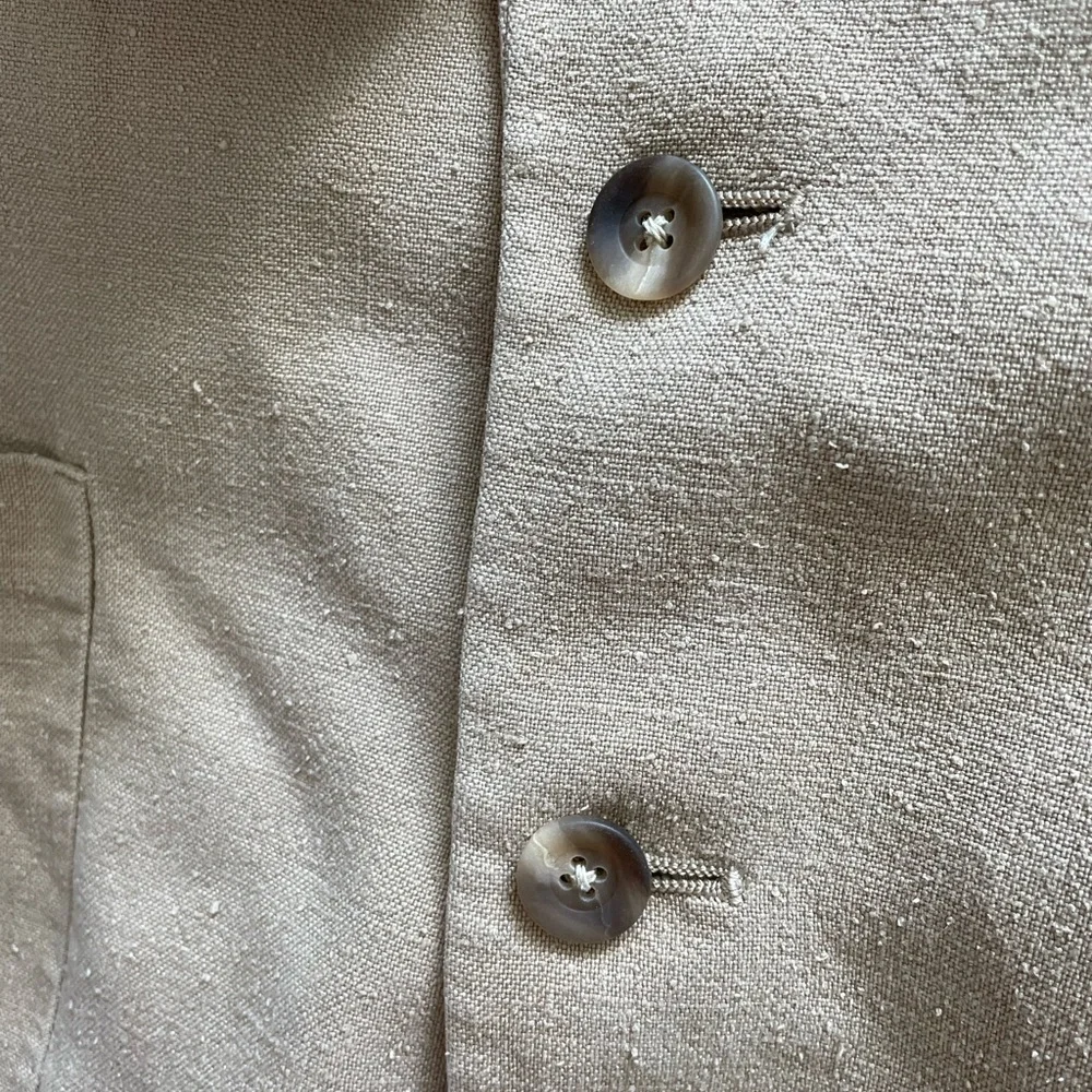 Christian dior tan blazer fabric with silk lining designer great condition
